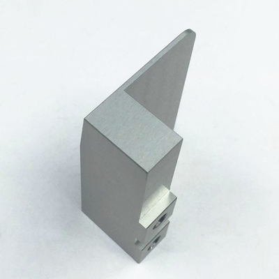 Partes de usinagem de alumínio CNC personalizadas para desempenho